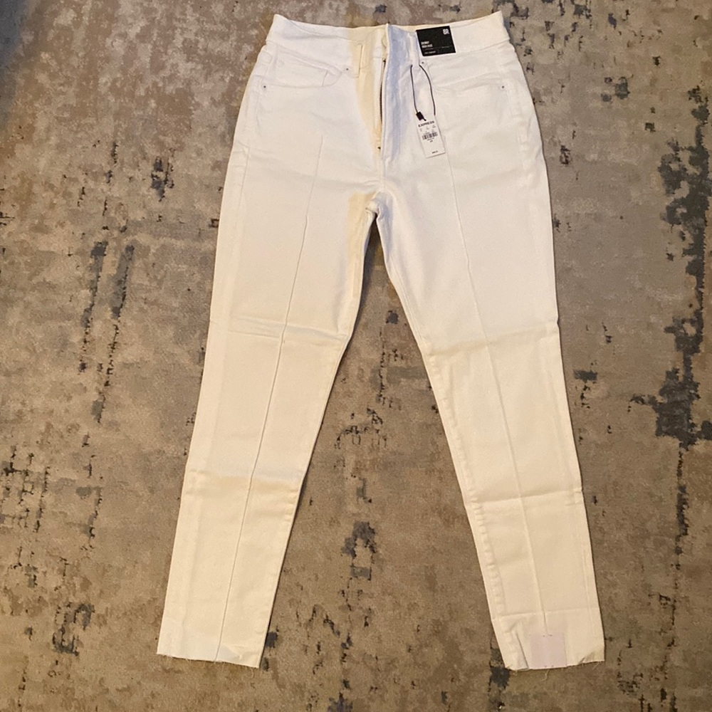 Express White Skinny High Rise Jeans, Size 8, New with Tags